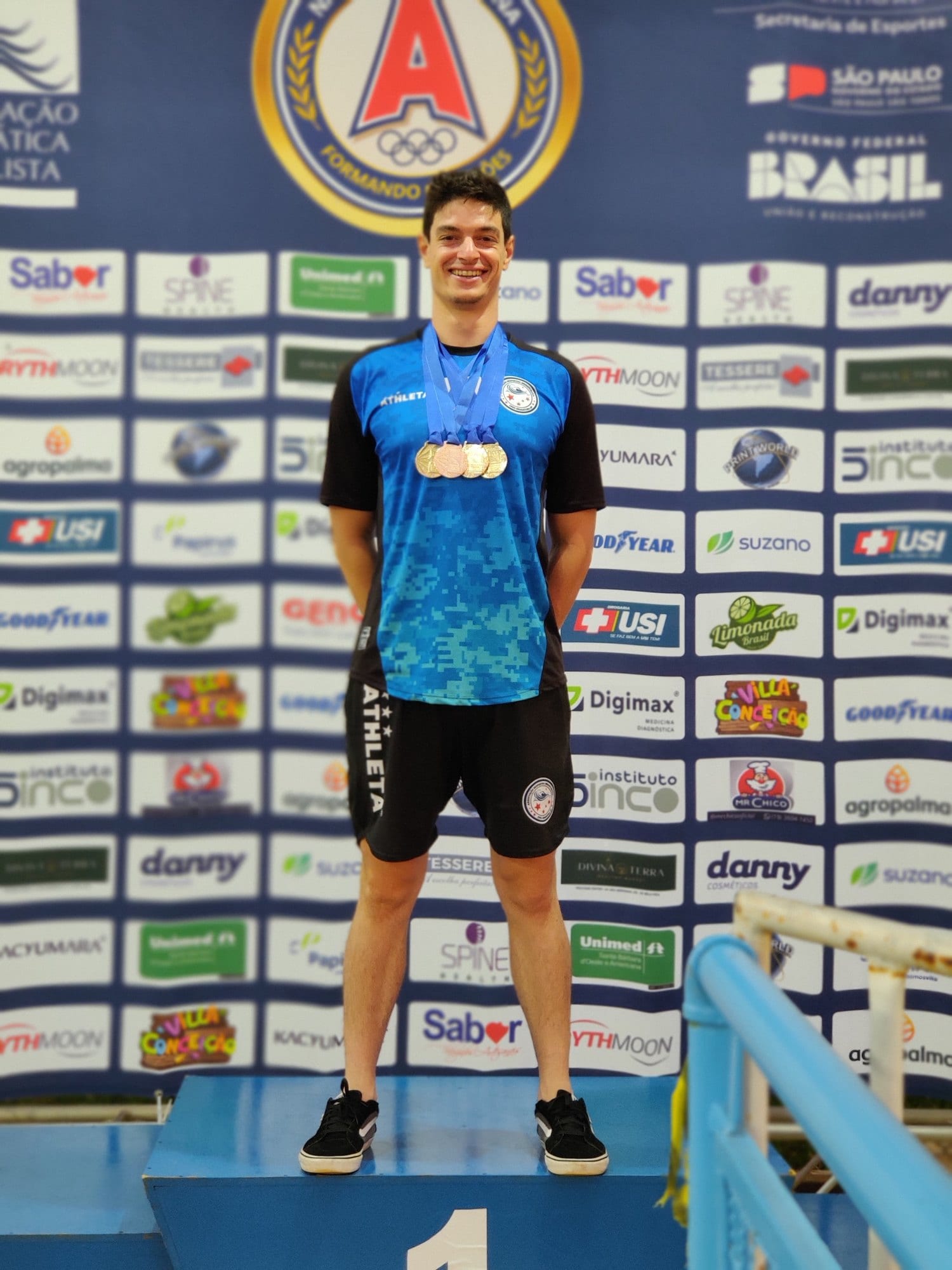 Conrado Lino no pódio do Campeonato Brasileiro